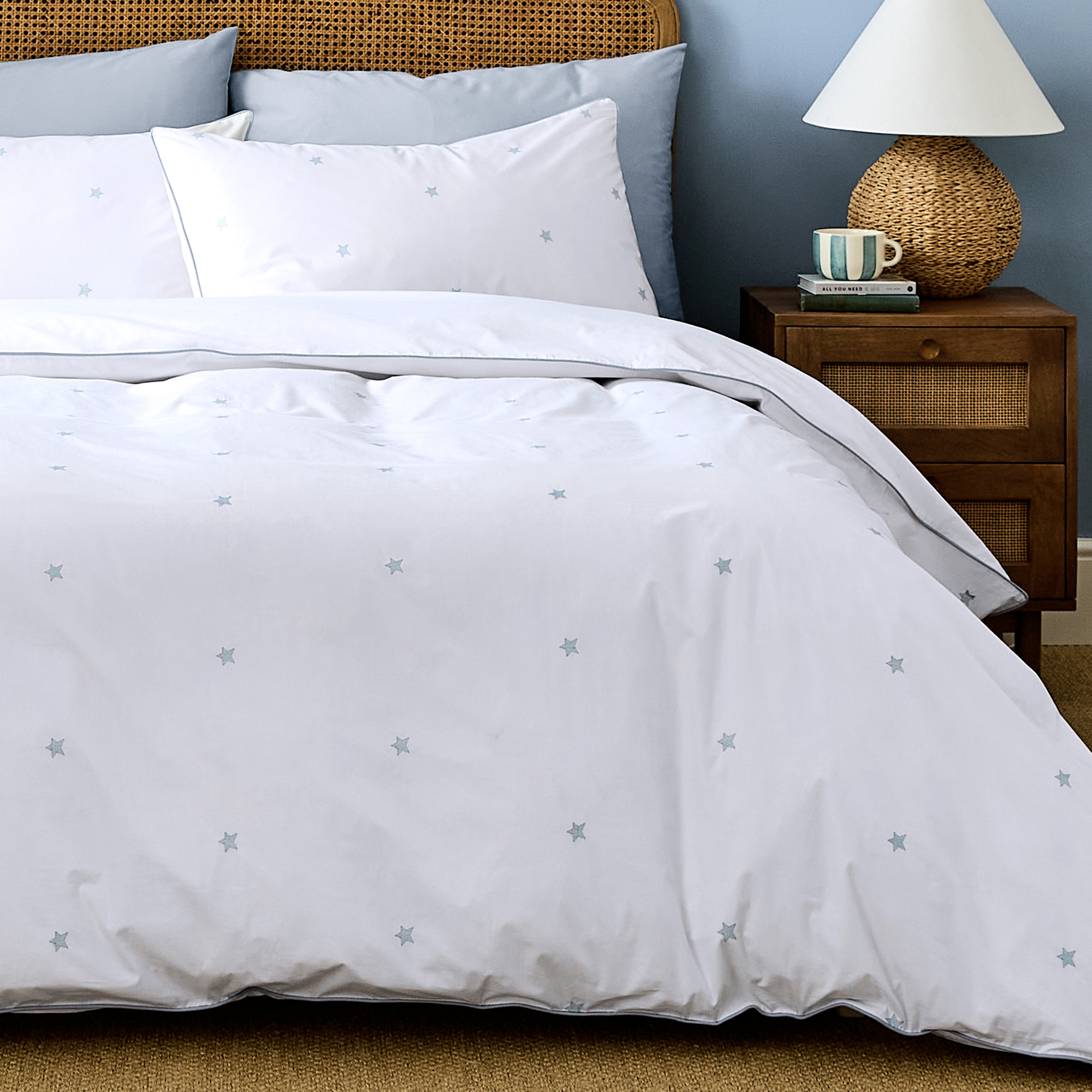 Amongst-The-Stars-Ocean-Blue-duvet-cover.png