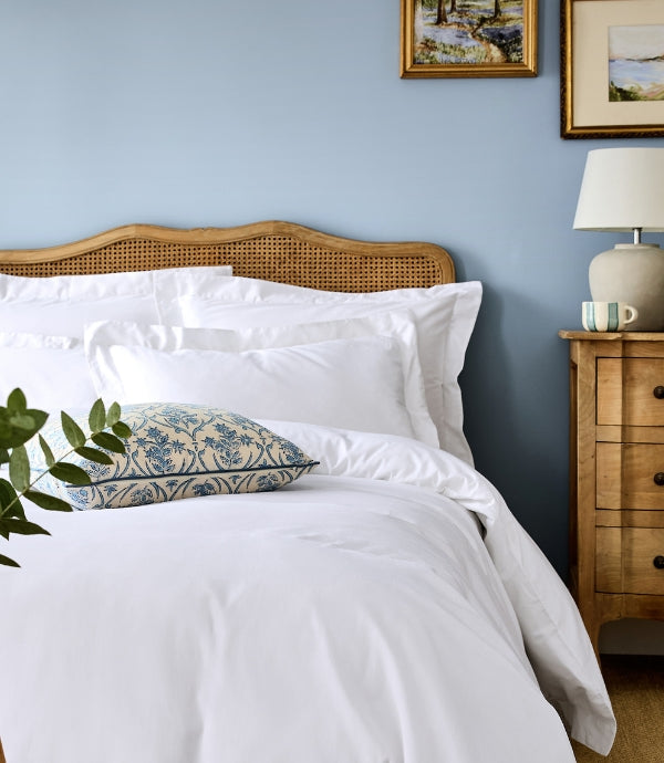 Blog_keeping_white_bedding_white_5.jpg