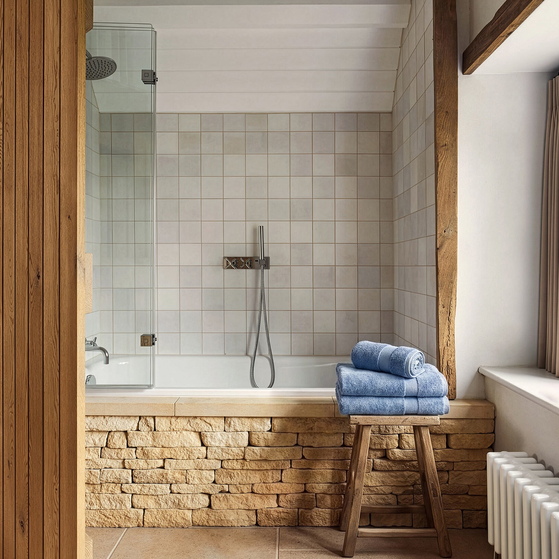 Oceanbluebathtowel_minisets_2.jpg