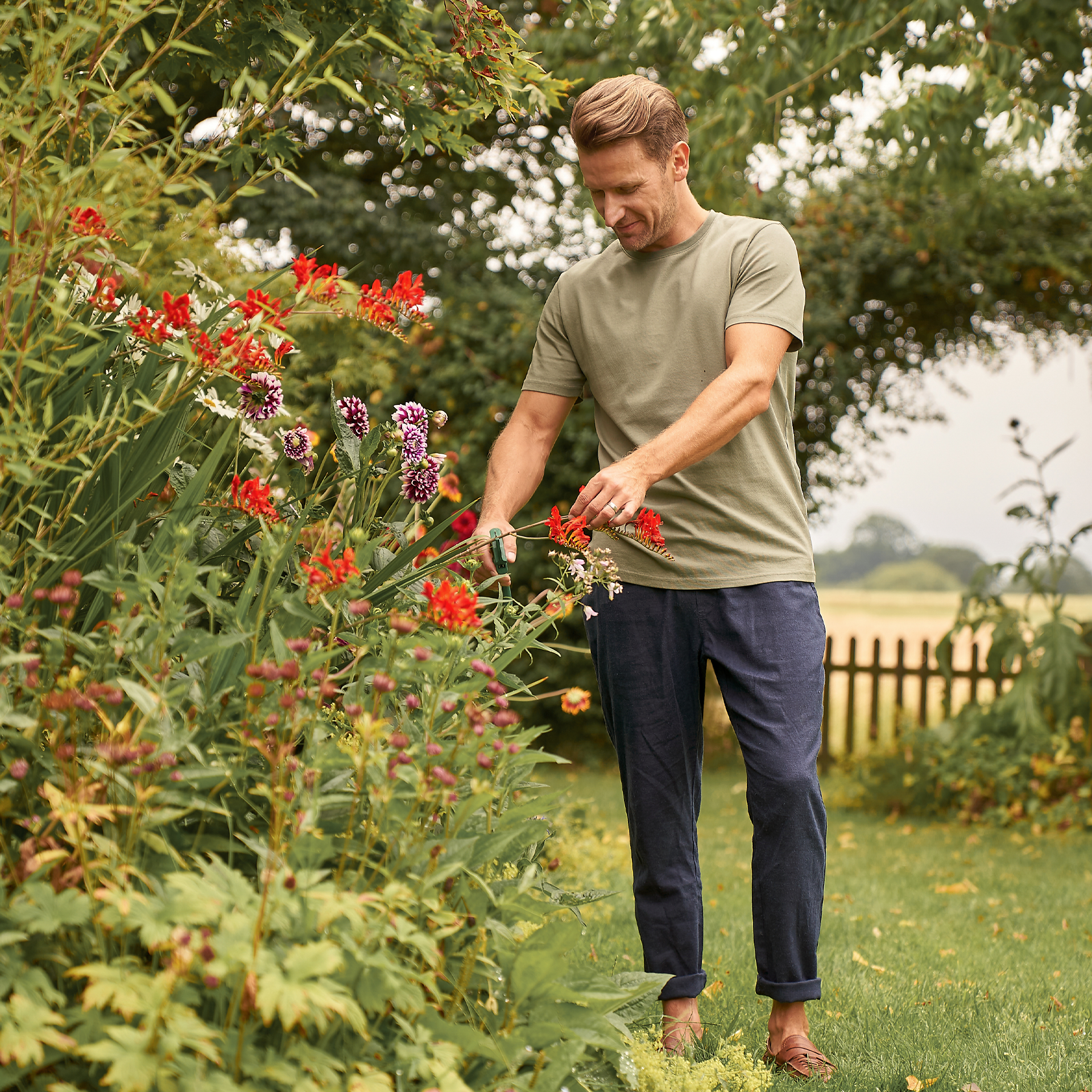 Midnight Blue Men's Lounge Chinos
