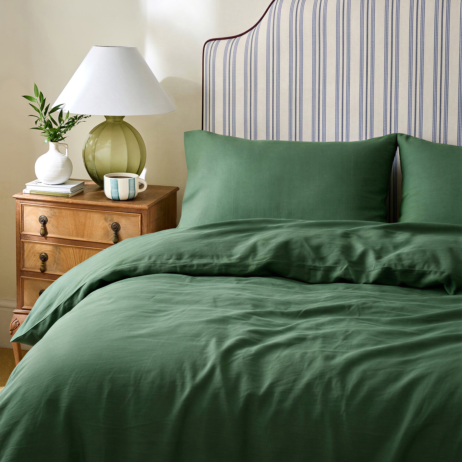 Thyme Green Linen Bedding Set